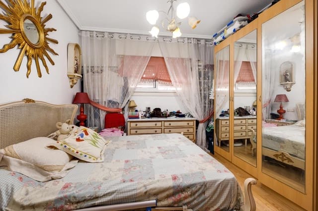 1 makuuhuone Huoneisto myytävänä paikassa Centro, Torrevieja mukana uima-altaan - 109 969 € (Ref: 9896512)
