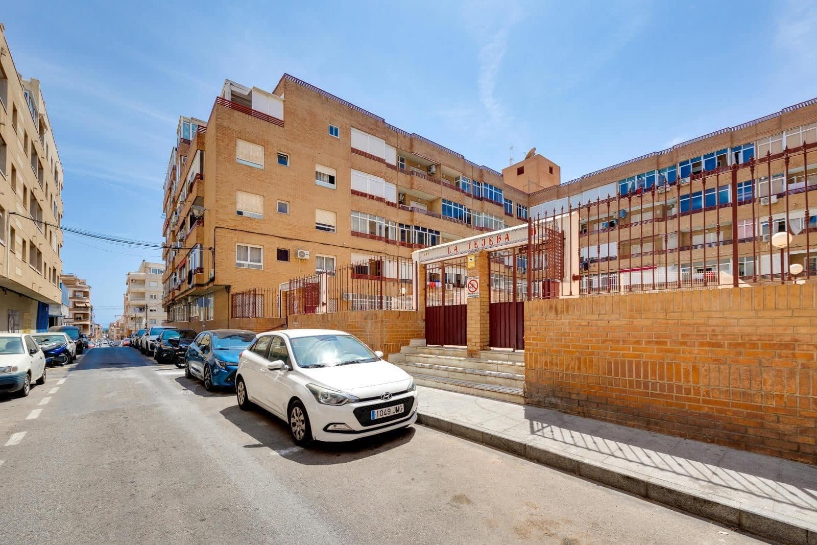 1 makuuhuone Huoneisto myytävänä paikassa Torrevieja mukana uima-altaan - 109 969 € (Ref: 9896512)