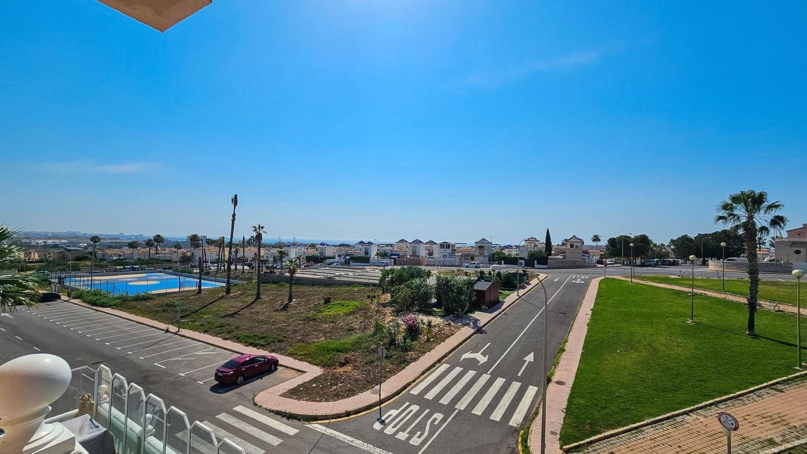 2 sypialnia Bungalow na sprzedaż w Orihuela Costa z basenem - 180 000 € (Ref: 9896517)