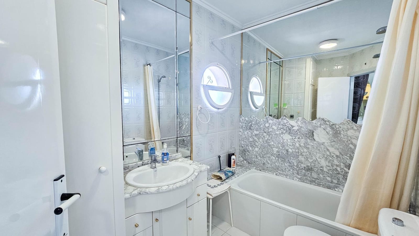 2 sypialnia Bungalow na sprzedaż w Orihuela Costa z basenem - 180 000 € (Ref: 9896517)