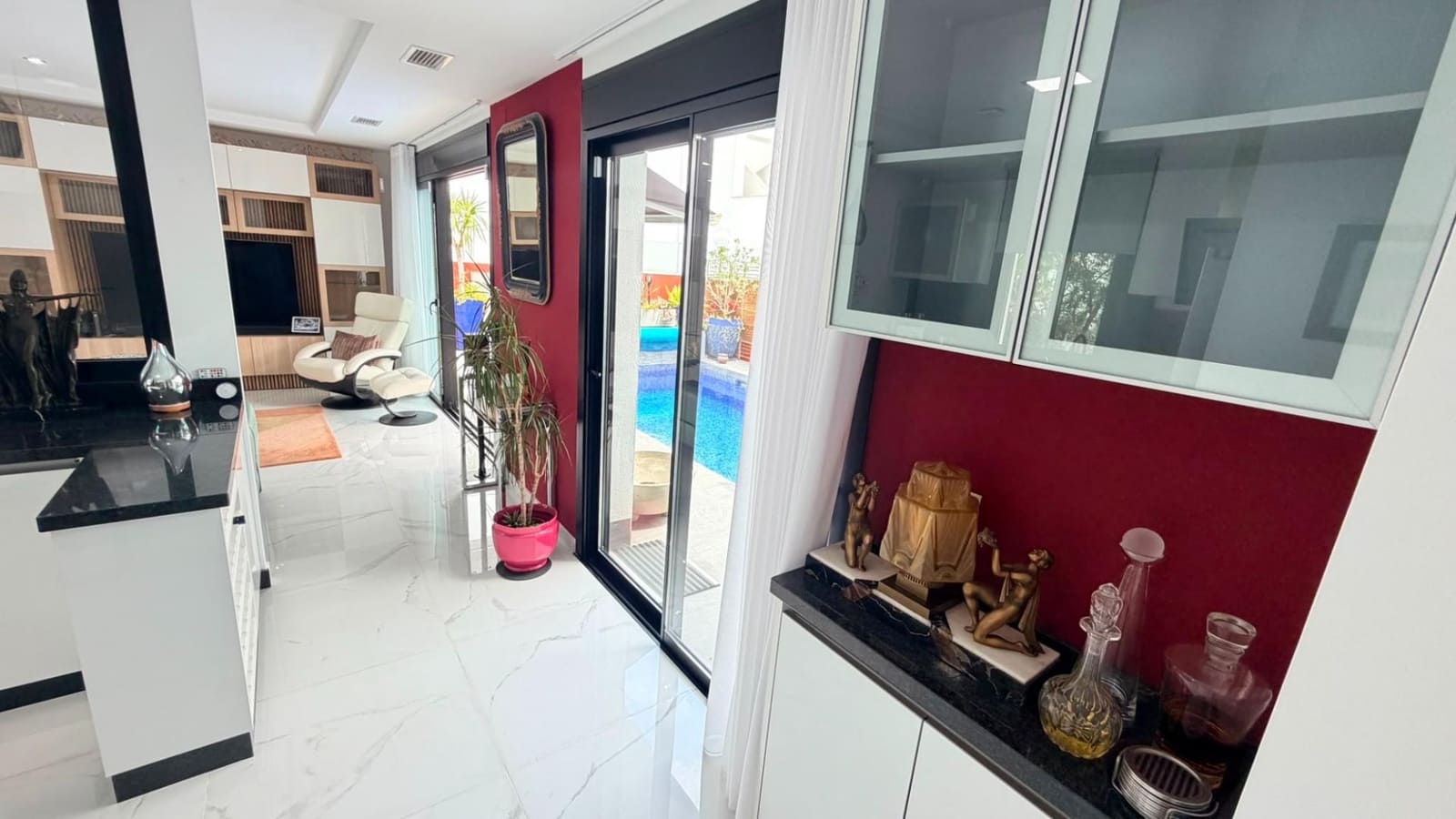 3 bedroom Villa for sale in Los Montesinos with pool - € 425,000 (Ref: 9898981)