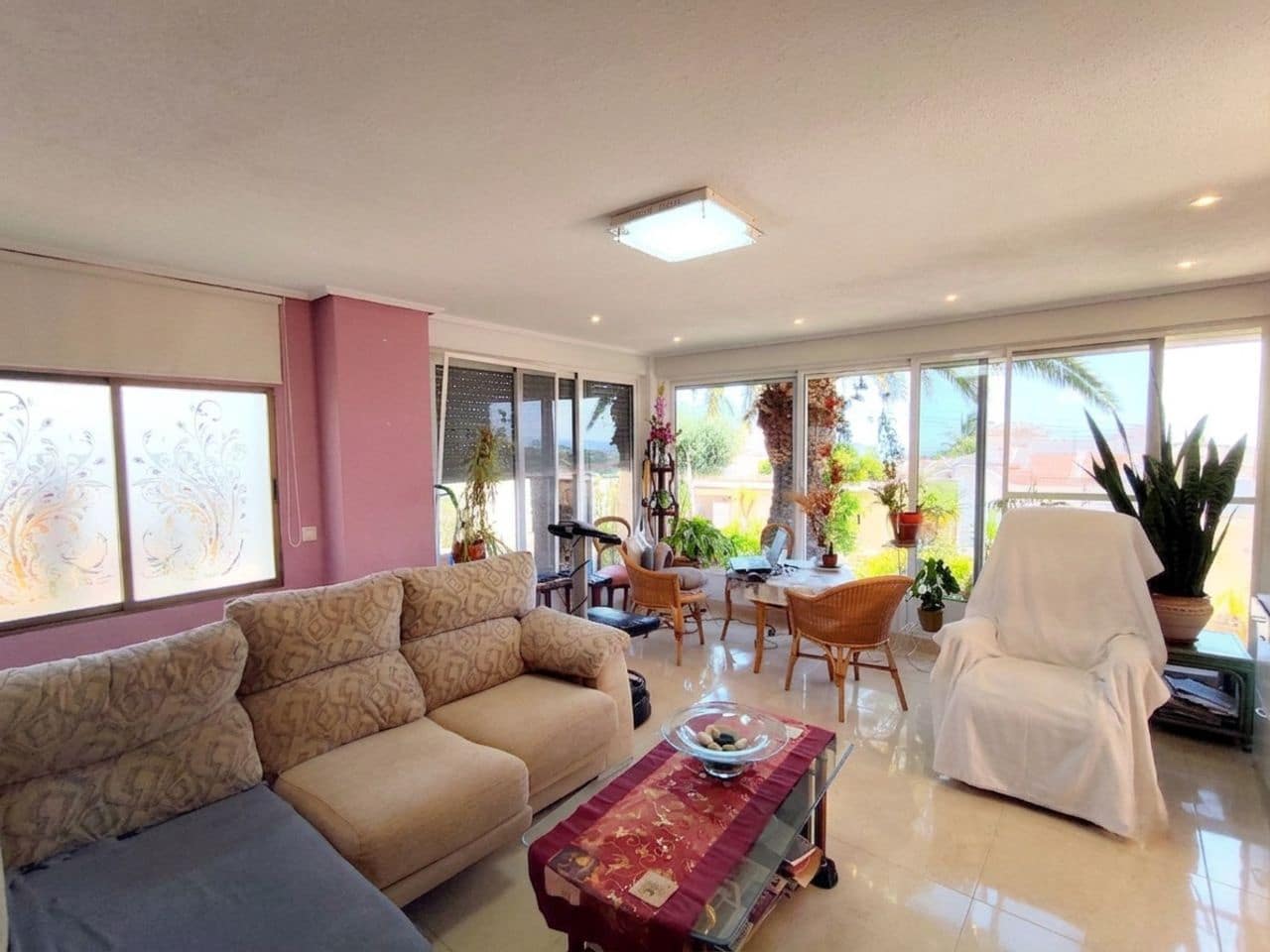 3 makuuhuone Huvila myytävänä paikassa Rojales - 539 000 € (Ref: 9898983)