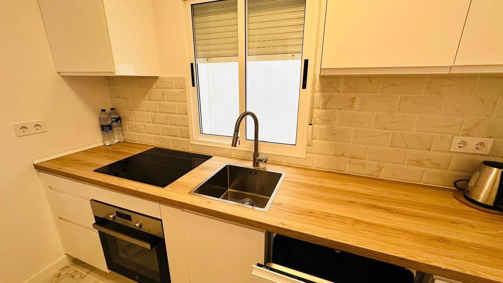 2 slaapkamer Appartement te koop in Torrevieja - € 149.000 (Ref: 9898994)