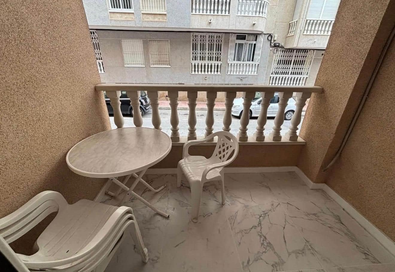 2 slaapkamer Appartement te koop in Torrevieja - € 149.000 (Ref: 9898994)