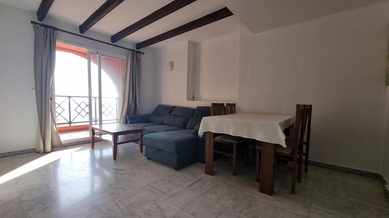 2 quarto Apartamento para venda em Torrevieja com piscina - 265 000 € (Ref: 9898999)