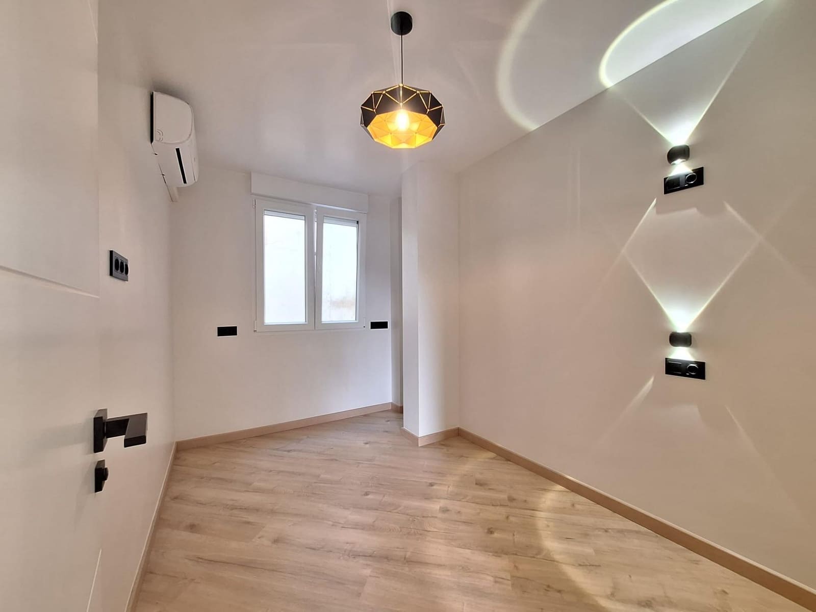 3 makuuhuone Huoneisto myytävänä paikassa Torrevieja - 257 000 € (Ref: 9899003)