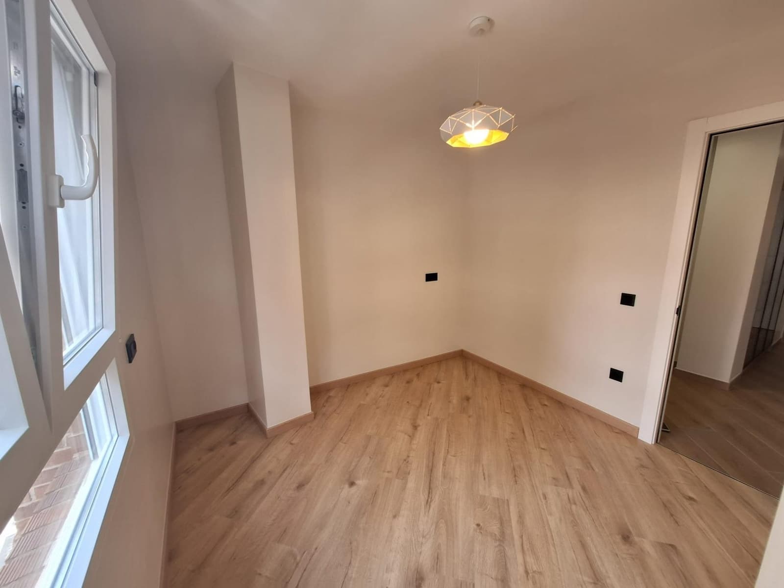 3 makuuhuone Huoneisto myytävänä paikassa Torrevieja - 257 000 € (Ref: 9899003)