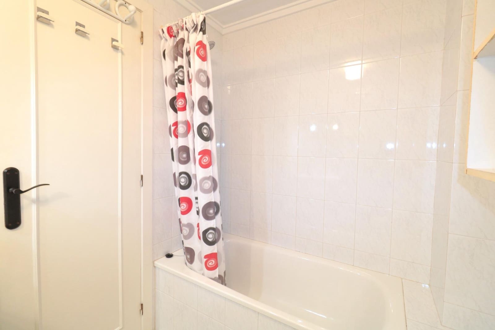 2 sypialnia Apartament na sprzedaż w Torrevieja z basenem - 134 000 € (Ref: 9899007)