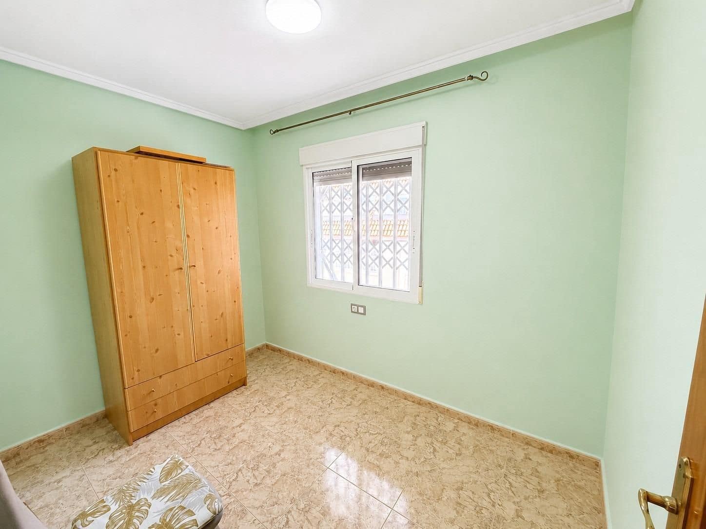 3 sovrum Takvåning till salu i Torrevieja med pool - 199 900 € (Ref: 9900195)