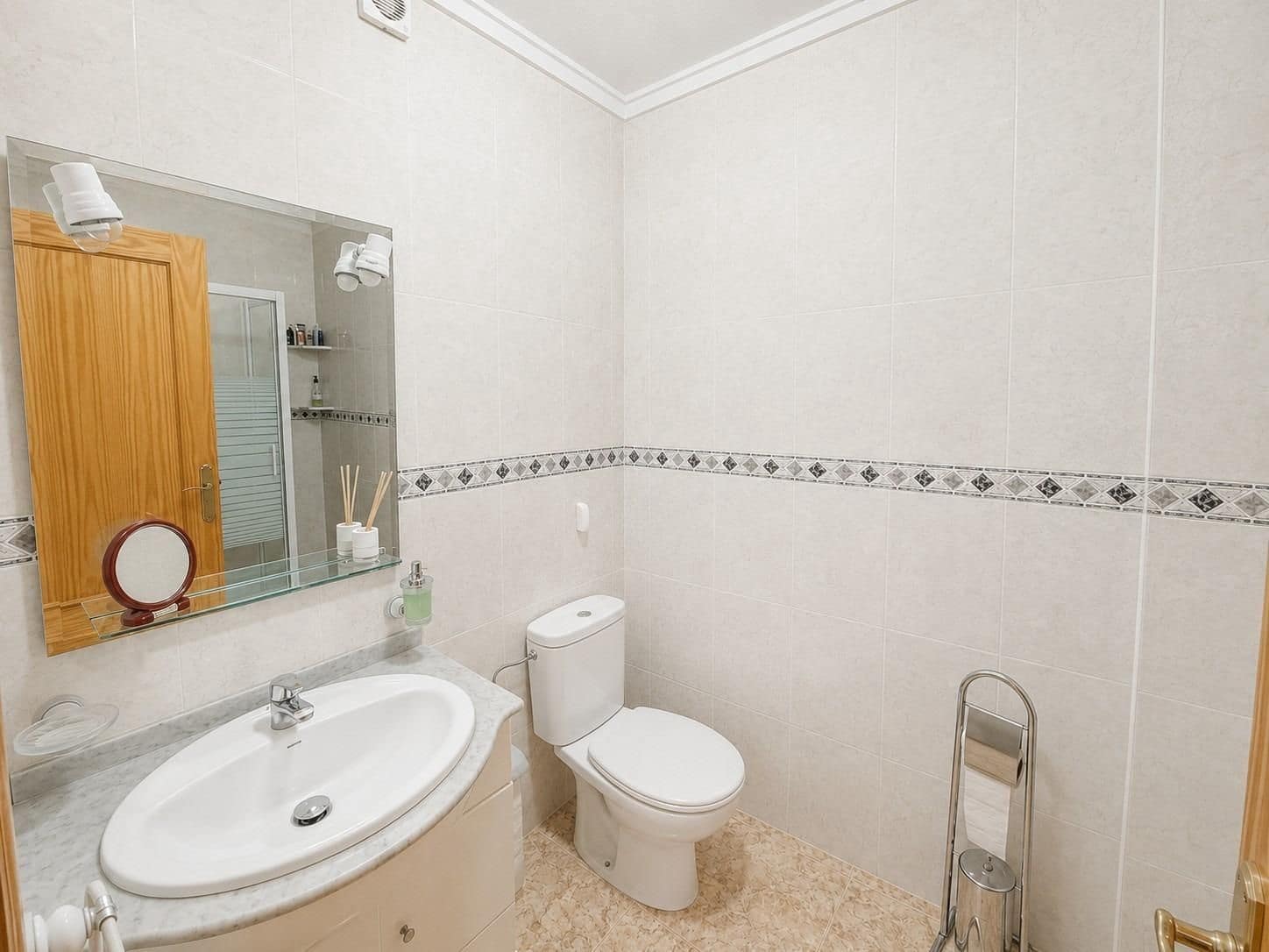 3 sovrum Takvåning till salu i Torrevieja med pool - 199 900 € (Ref: 9900195)