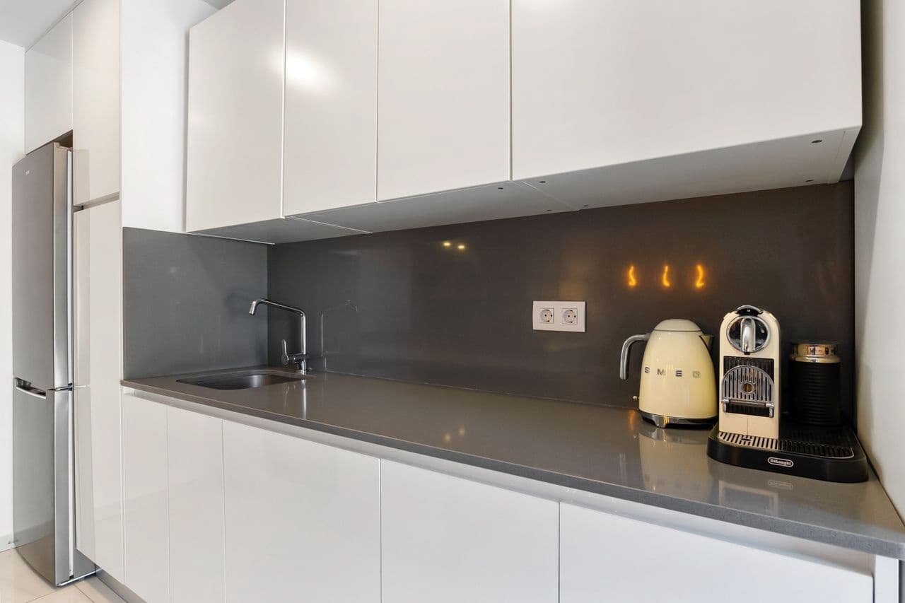 3 bedroom Townhouse for sale in Filipinas - € 315,000 (Ref: 9900206)