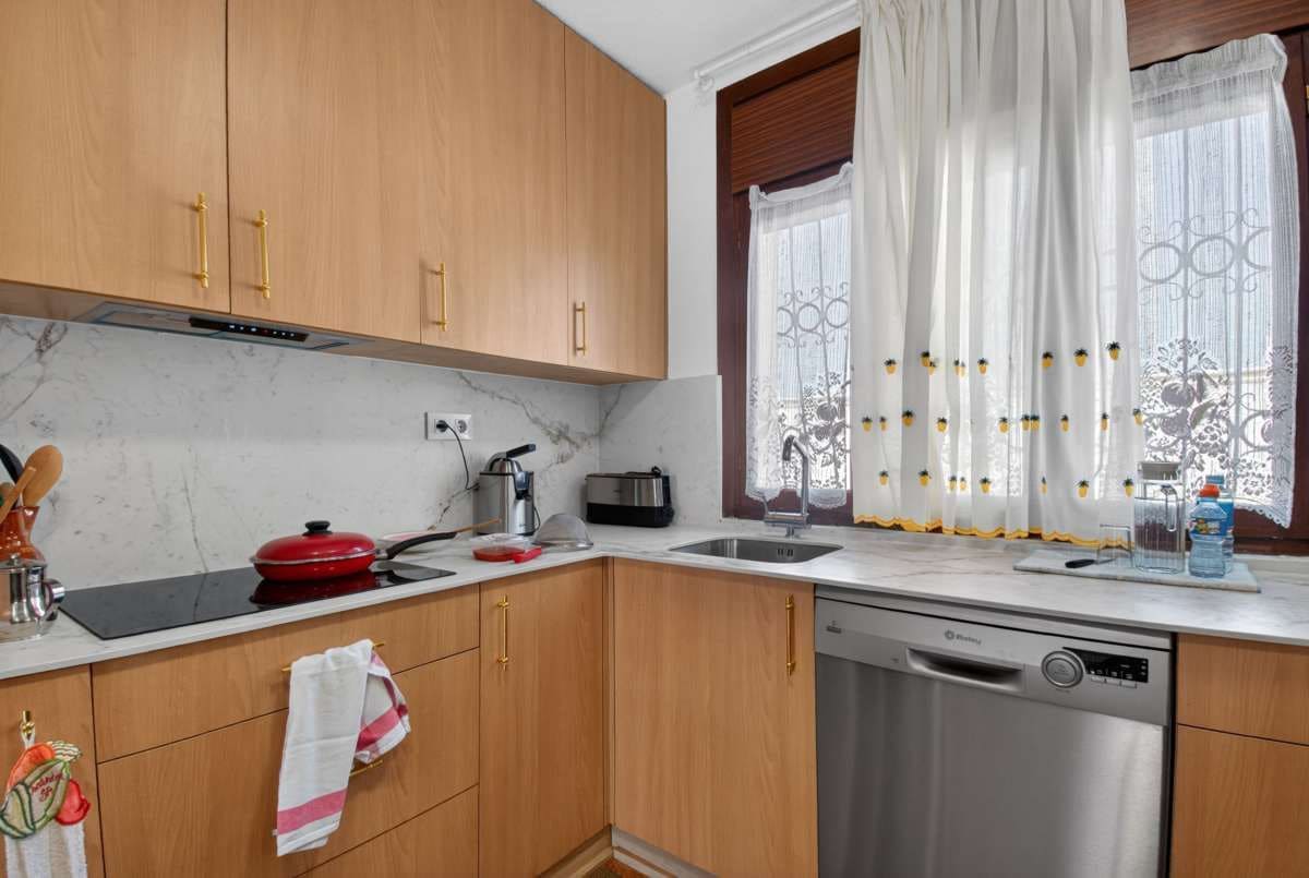 3 chambre Villa/Maison à vendre à Lo Pagan avec piscine garage - 995 000 € (Ref: 9900929)