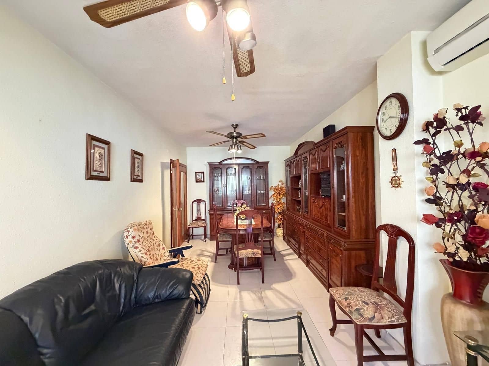 2 Zimmer Apartment zu verkaufen in Torrevieja - 169.900 € (Ref: 9900935)