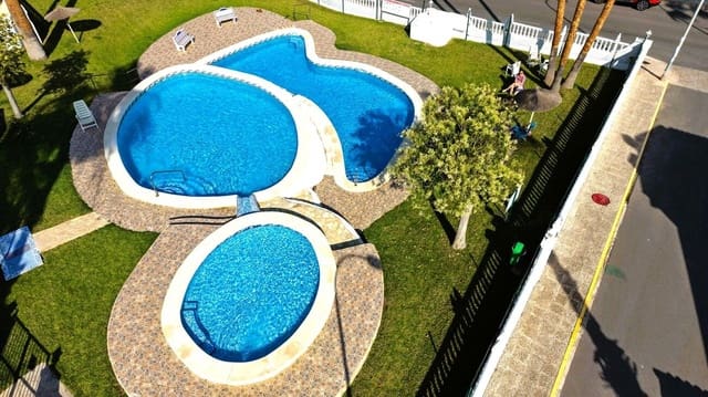 4 camera da letto Casa in vendita in Villamartin, Orihuela - 295.000 € (Rif: 9900942)