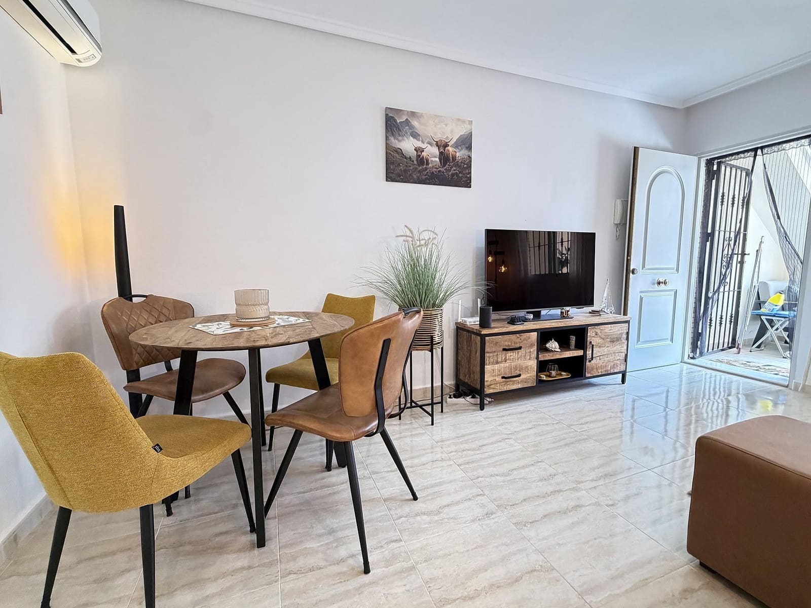 2 bedroom Apartment for sale in Los Dolses - € 239,000 (Ref: 9904159)