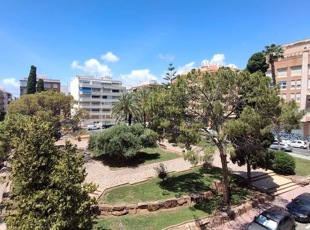 2 chambre Appartement à vendre à Centro, Torrevieja - 165 000 € (Ref: 9904161)