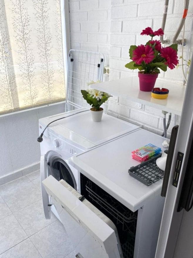 1 chambre Appartement à vendre à Torrevieja avec piscine - 109 900 € (Ref: 9904162)