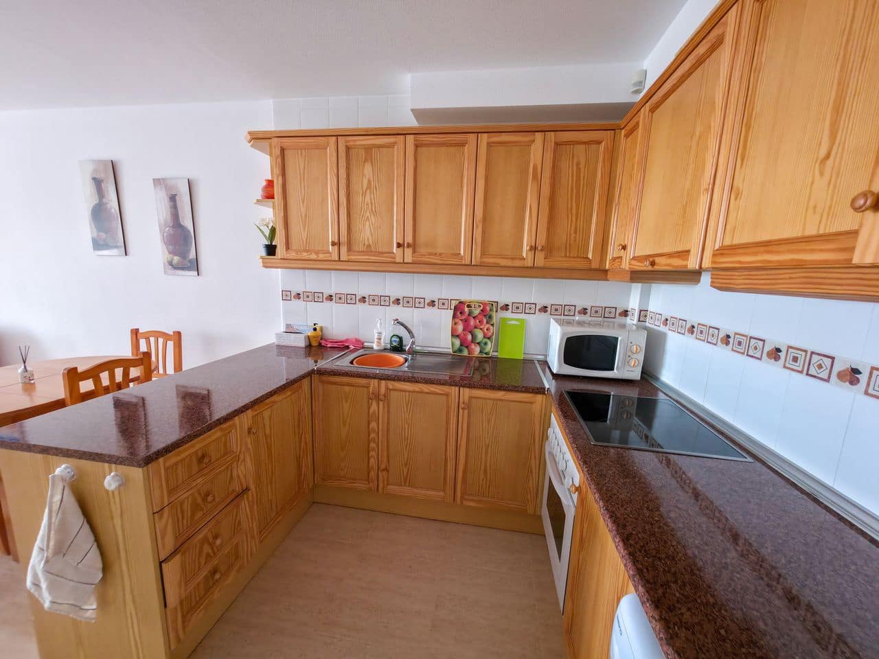 2 makuuhuone Huoneisto myytävänä paikassa Filipinas - 149 950 € (Ref: 9908142)
