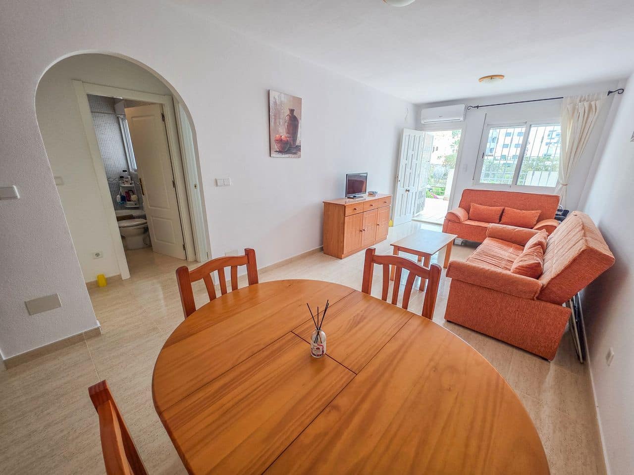 2 makuuhuone Huoneisto myytävänä paikassa Filipinas - 149 950 € (Ref: 9908142)