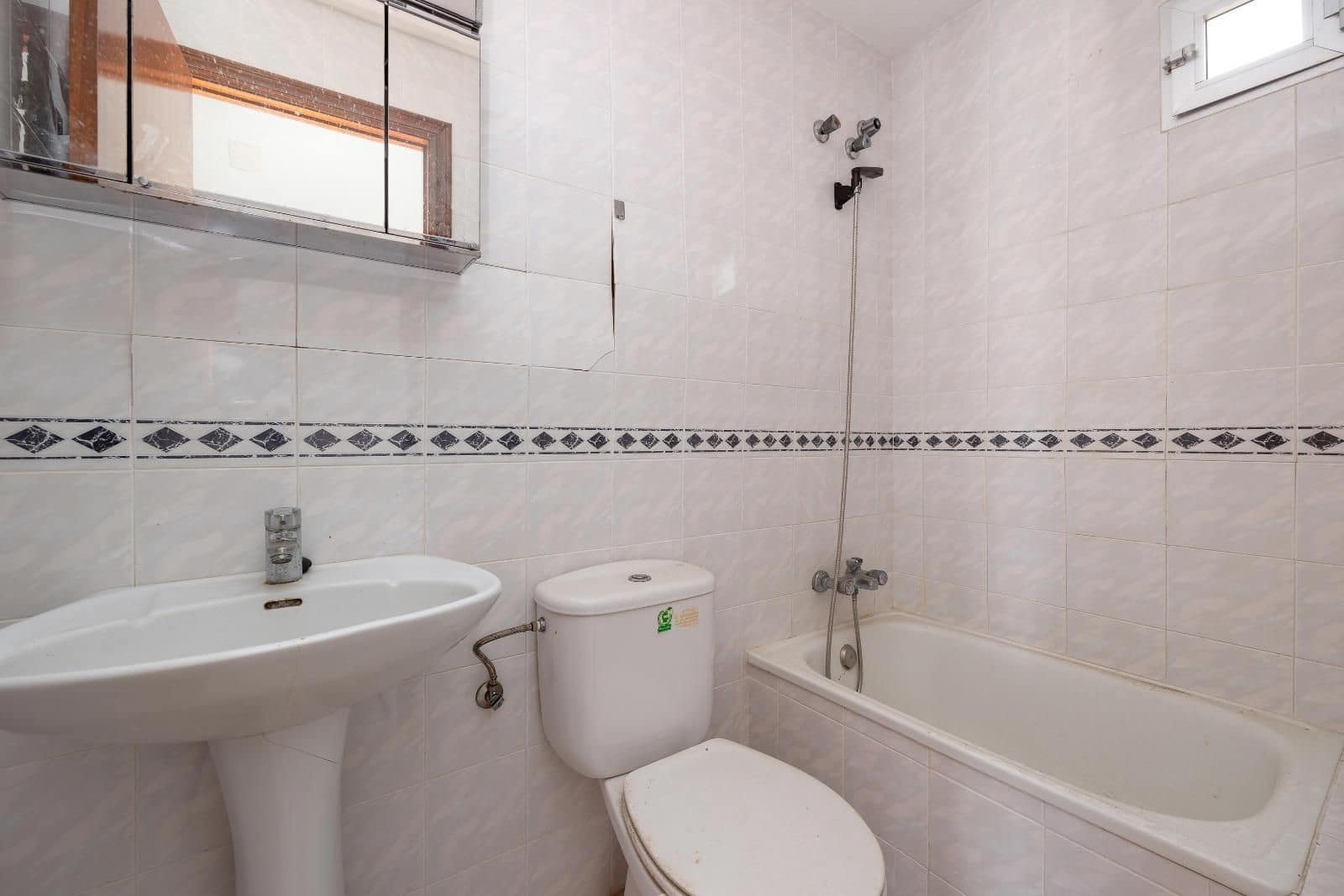 1 chambre Appartement à vendre à Torrevieja - 104 969 € (Ref: 9911213)