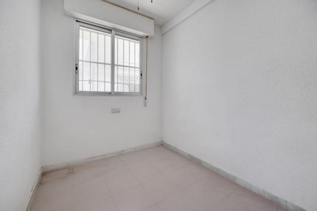 1 chambre Appartement à vendre à Torrevieja - 104 969 € (Ref: 9911213)
