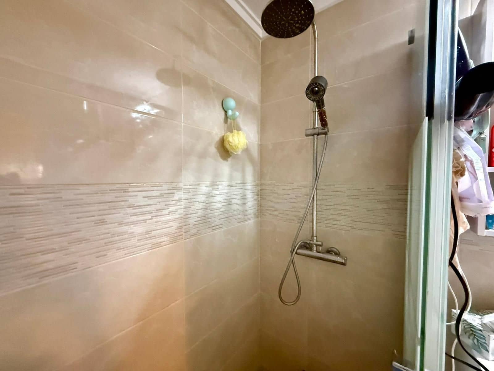 1 sovrum Lägenhet till salu i Torrevieja med pool - 108 900 € (Ref: 9913325)