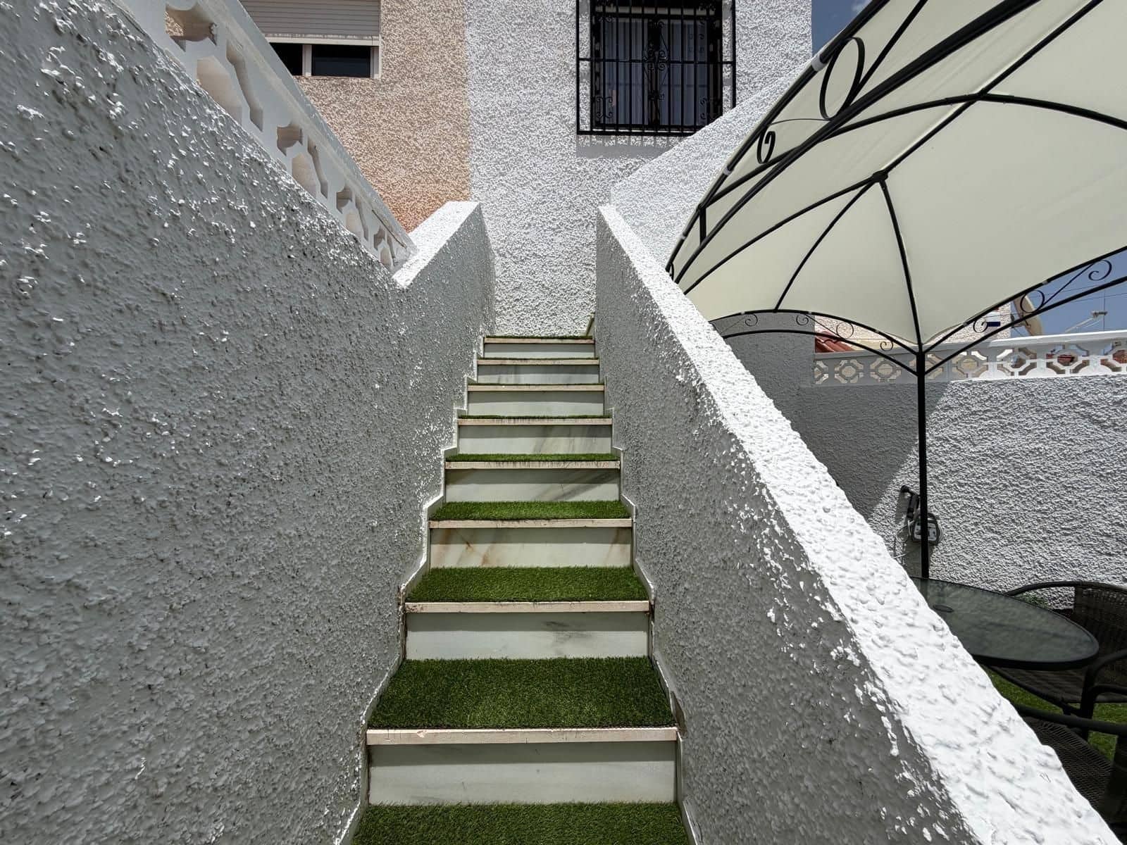 2 quarto Bungalow para venda em El Limonar - 115 000 € (Ref: 9916986)