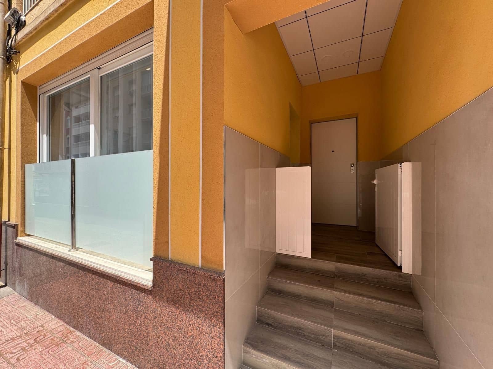 2 slaapkamer Appartement te koop in Torrevieja - € 199.900 (Ref: 9916988)