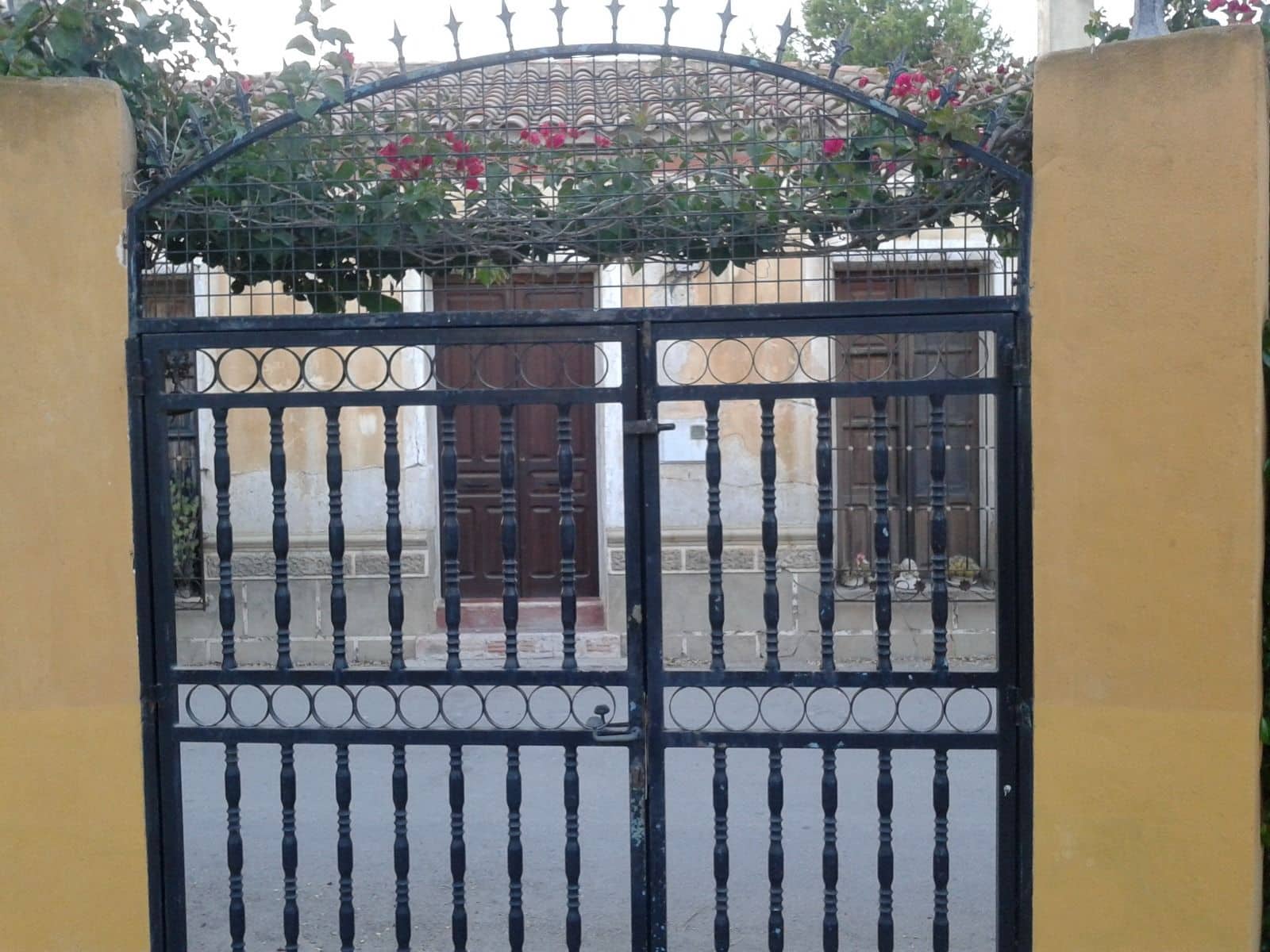 Finca/Country House for sale in Orihuela with pool - € 149,000 (Ref: 9916991)