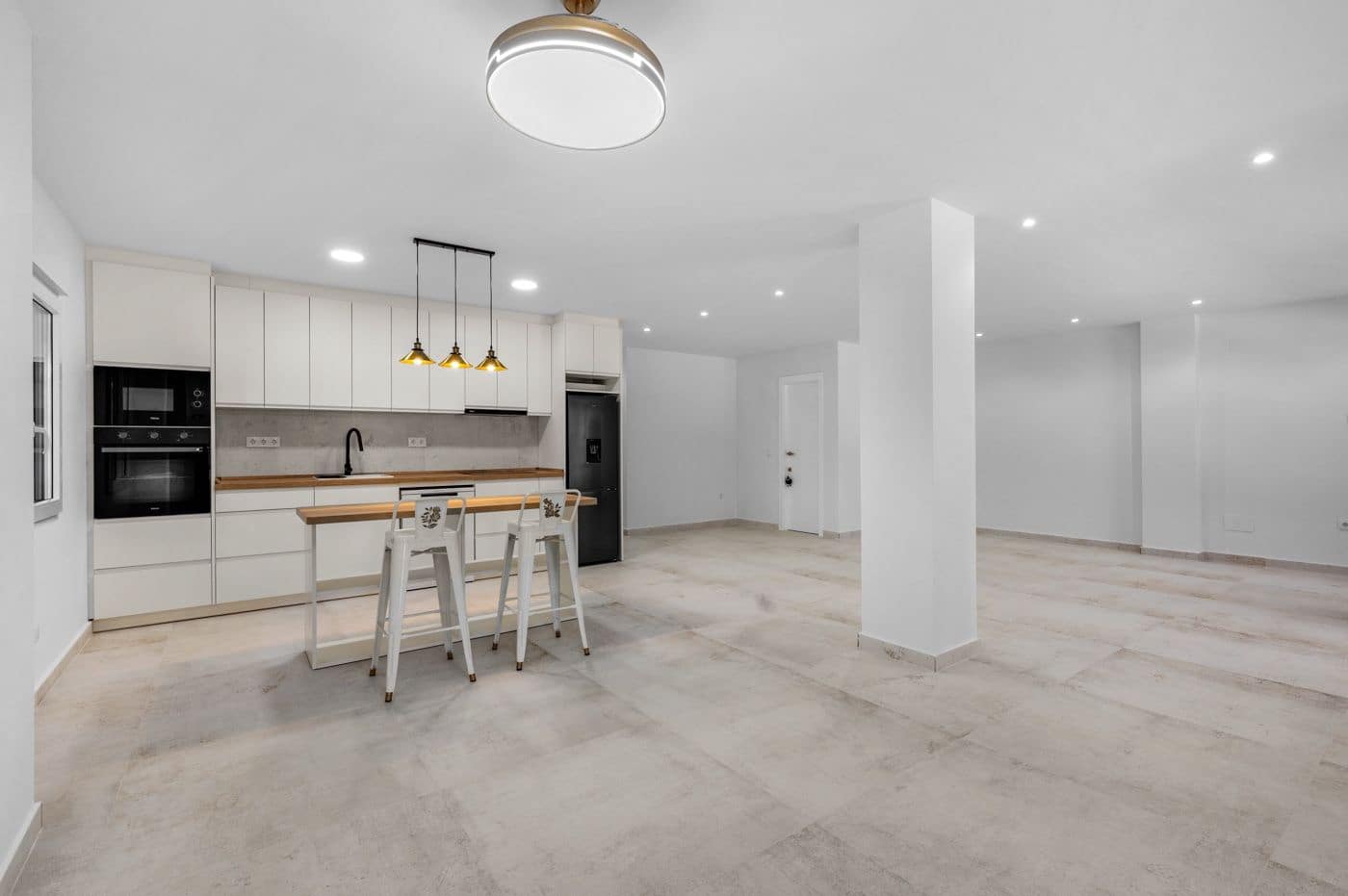Apartamento de 3 habitaciones en Torrevieja en venta - 275.000 € (Ref: 9918096)