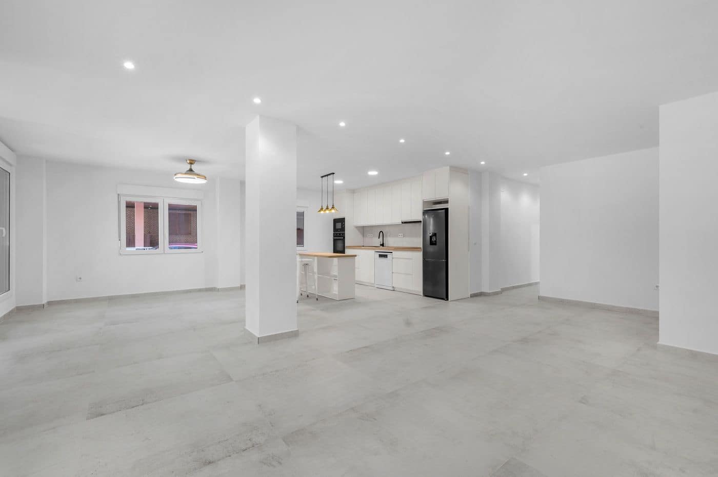 Apartamento de 3 habitaciones en Torrevieja en venta - 275.000 € (Ref: 9918096)