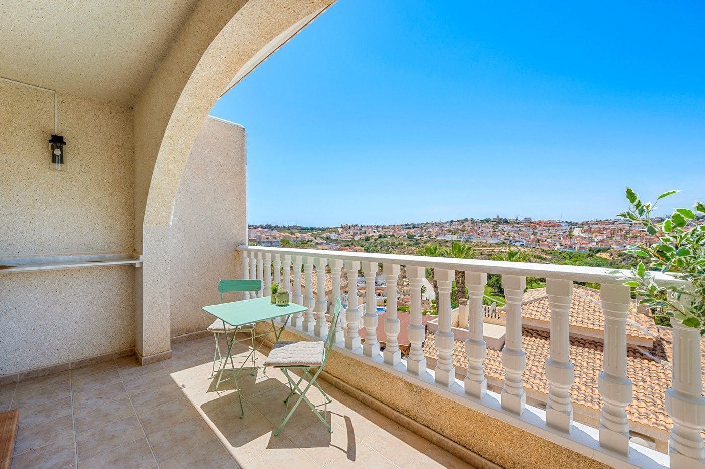 3 bedroom Terraced Villa for sale in Dona Pepa with pool - € 269,000 (Ref: 9918099)