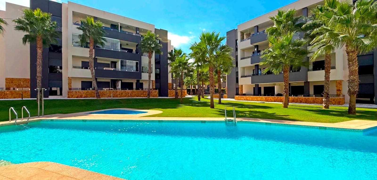 2 chambre Appartement à vendre à Orihuela Costa avec garage - 249 000 € (Ref: 9920585)