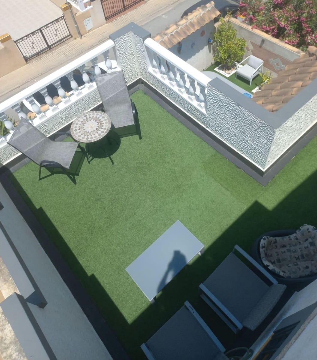 Adosado de 3 habitaciones en La Florida en venta con piscina - 255.900 € (Ref: 9924736)