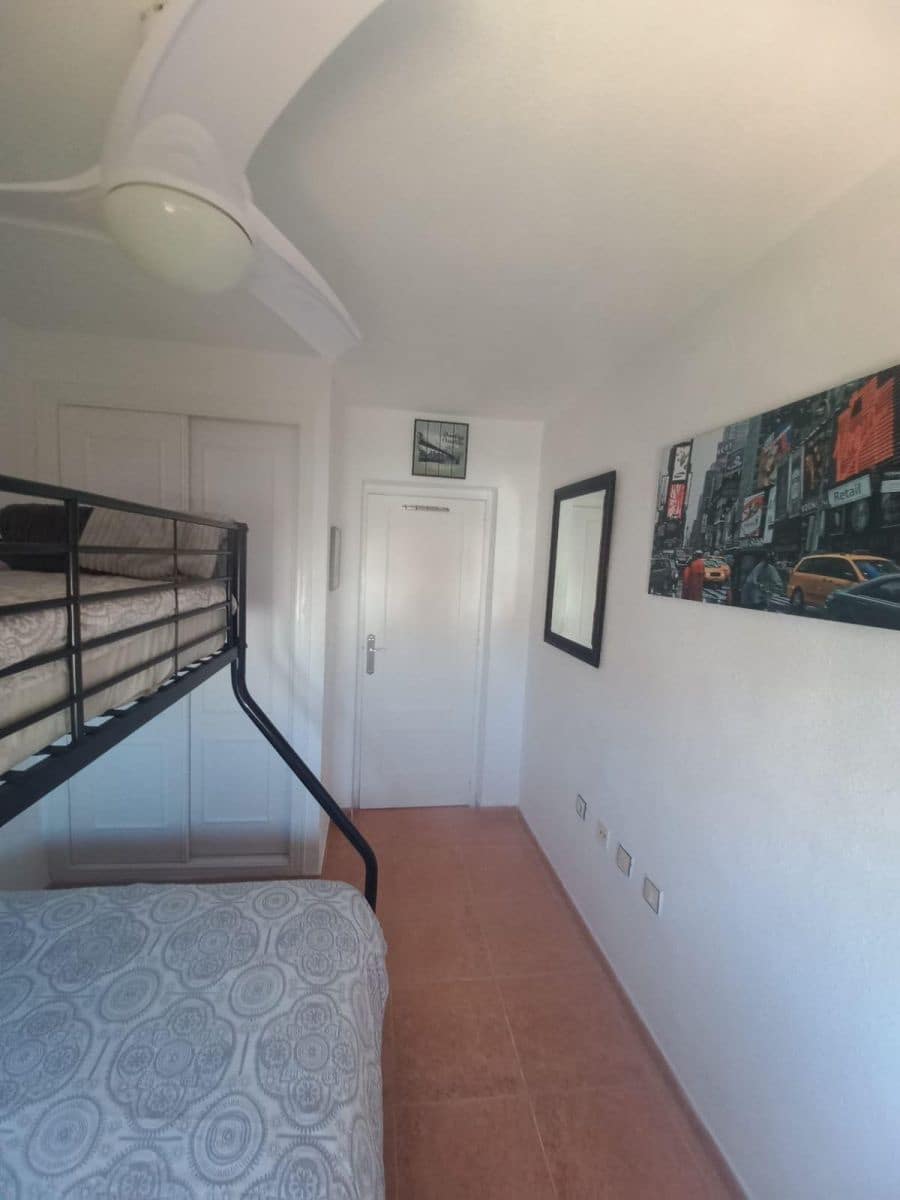 Adosado de 3 habitaciones en La Florida en venta con piscina - 255.900 € (Ref: 9924736)