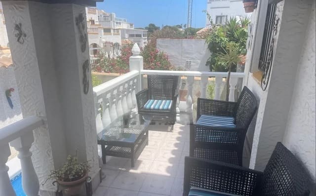 Adosado de 3 habitaciones en La Florida, Orihuela en venta con piscina - 255.900 € (Ref: 9924736)
