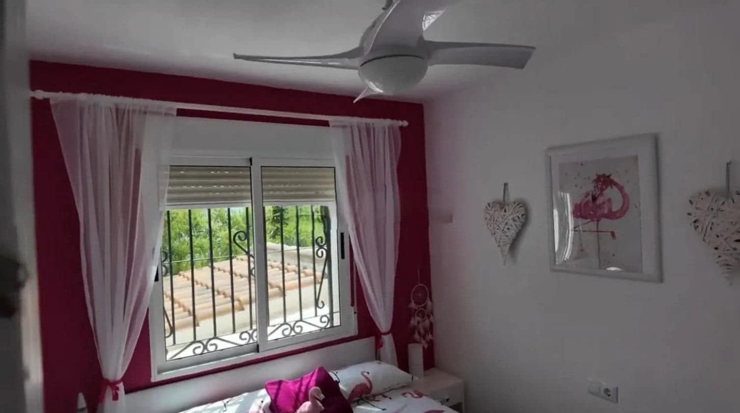 Adosado de 3 habitaciones en La Florida en venta con piscina - 255.900 € (Ref: 9924736)