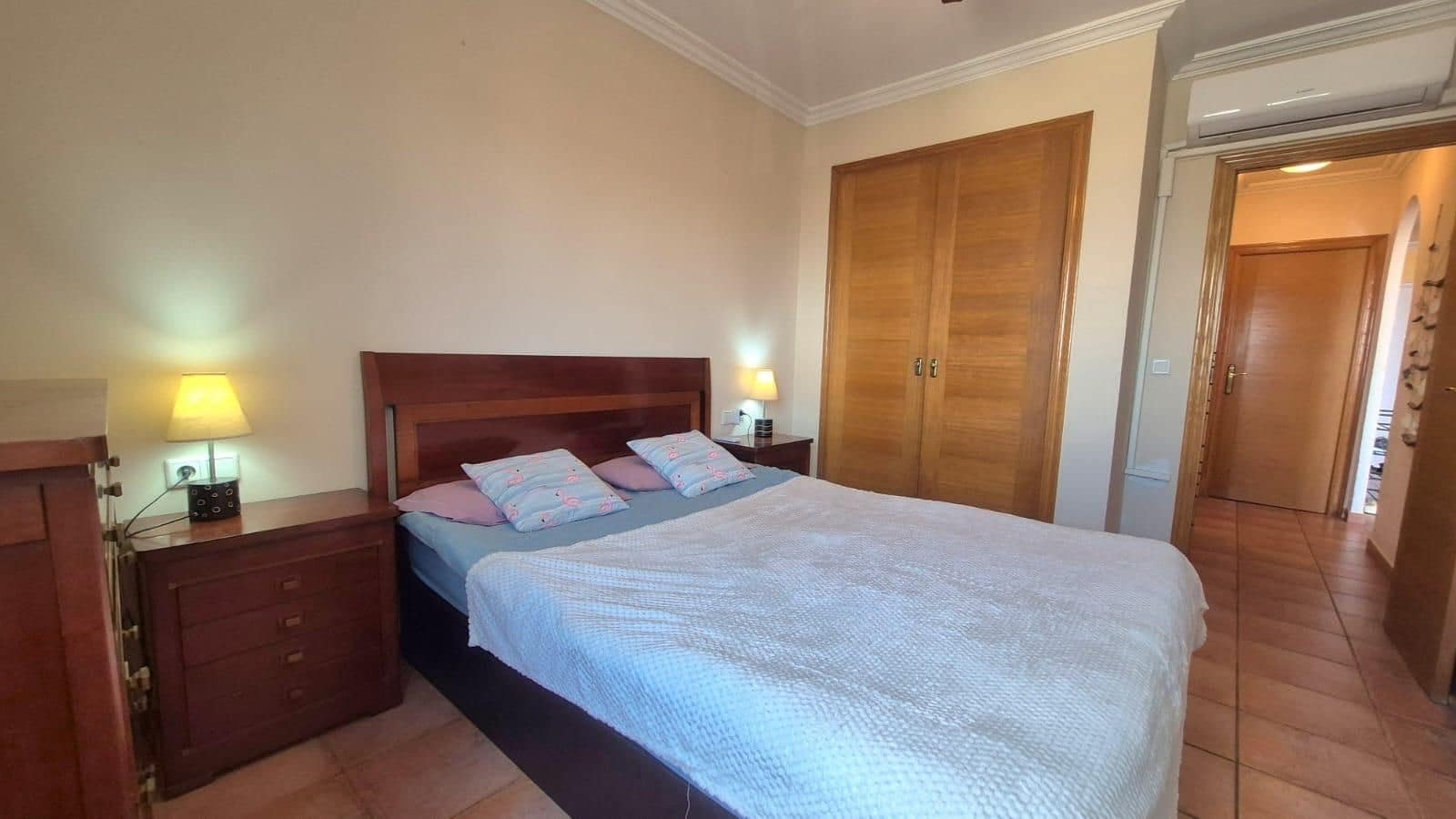 2 soveværelse Lejlighed til salg i Torrevieja med swimmingpool - € 149.500 (Ref: 9927604)
