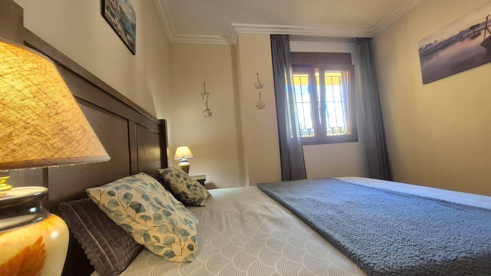 2 soveværelse Lejlighed til salg i Torrevieja med swimmingpool - € 149.500 (Ref: 9927604)