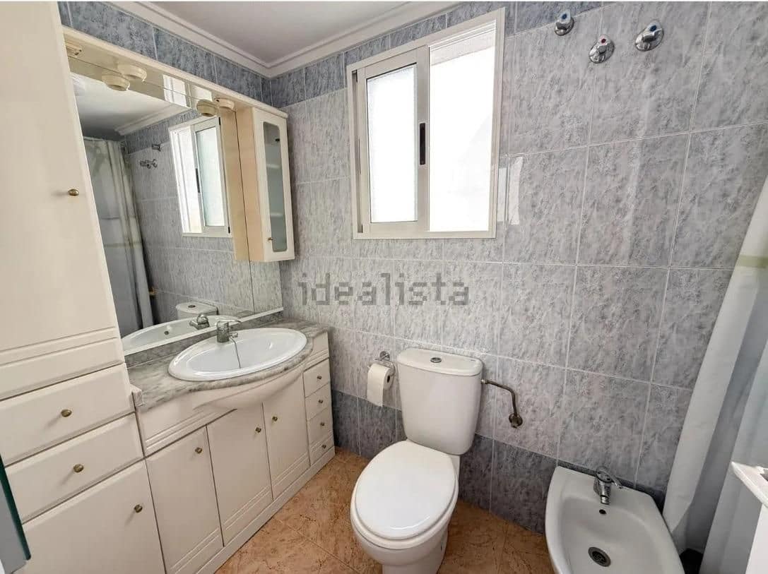 2 sovrum Takvåning till salu i Torrevieja med pool - 136 500 € (Ref: 9927609)