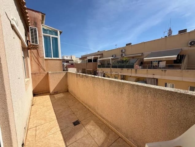 2 sovrum Takvåning till salu i Centro, Torrevieja med pool - 136 500 € (Ref: 9927609)