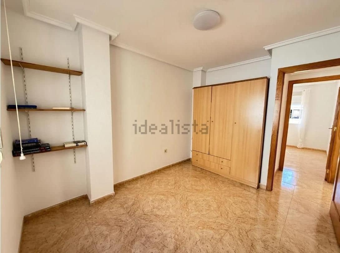 2 sovrum Takvåning till salu i Torrevieja med pool - 136 500 € (Ref: 9927609)