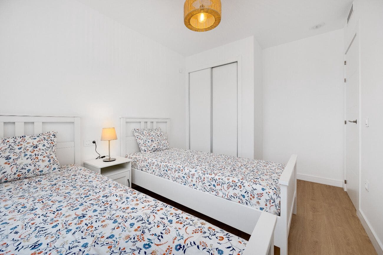 2 makuuhuone Kattohuoneisto myytävänä paikassa Orihuela Costa - 325 000 € (Ref: 9929535)