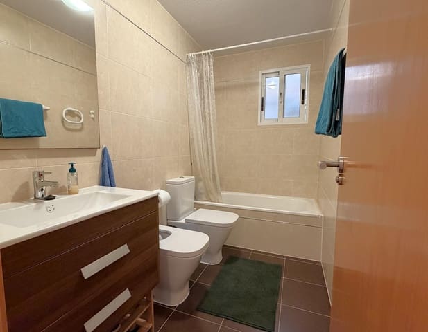 2 quarto Apartamento para venda em Centro, Torrevieja - 124 000 € (Ref: 9930862)