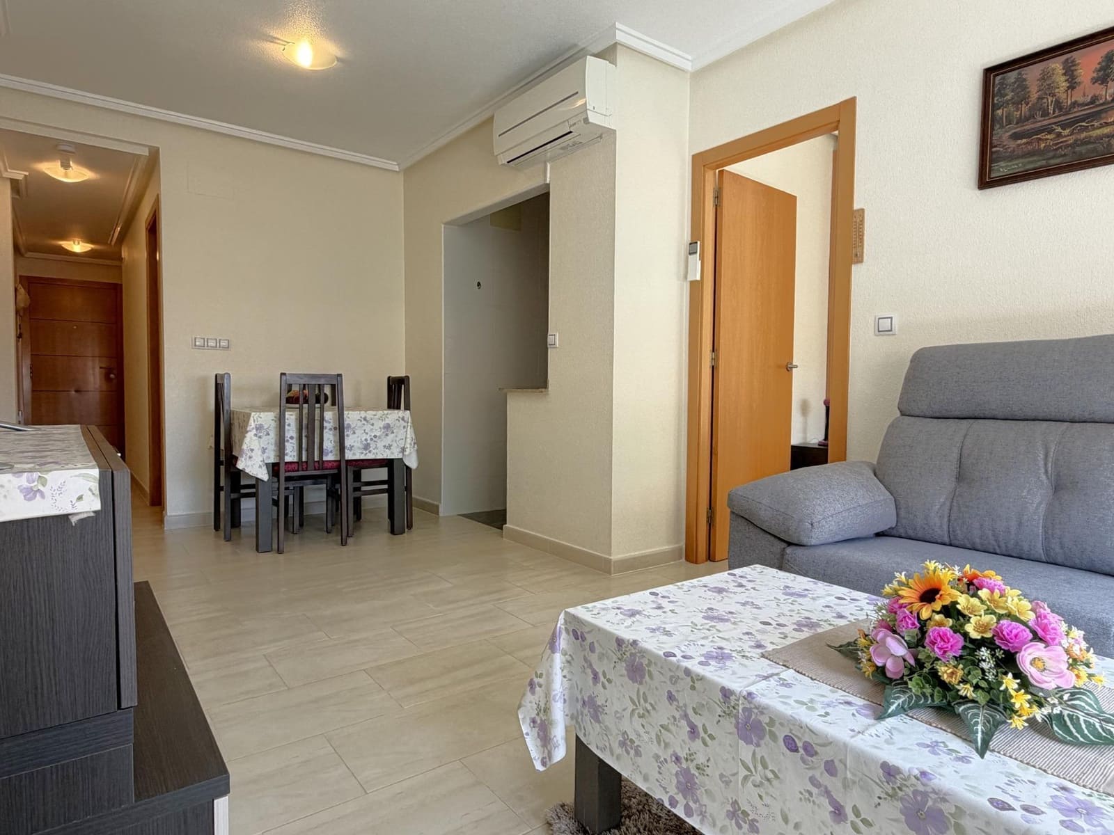 2 quarto Apartamento para venda em Torrevieja - 124 000 € (Ref: 9930862)