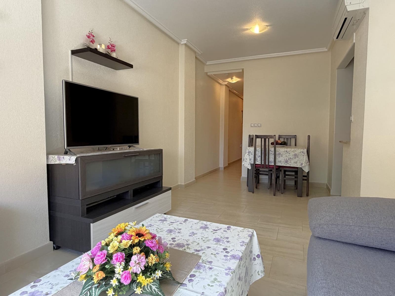 2 quarto Apartamento para venda em Torrevieja - 124 000 € (Ref: 9930862)