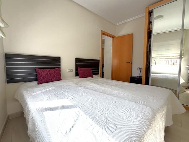 2 quarto Apartamento para venda em Centro, Torrevieja - 124 000 € (Ref: 9930862)
