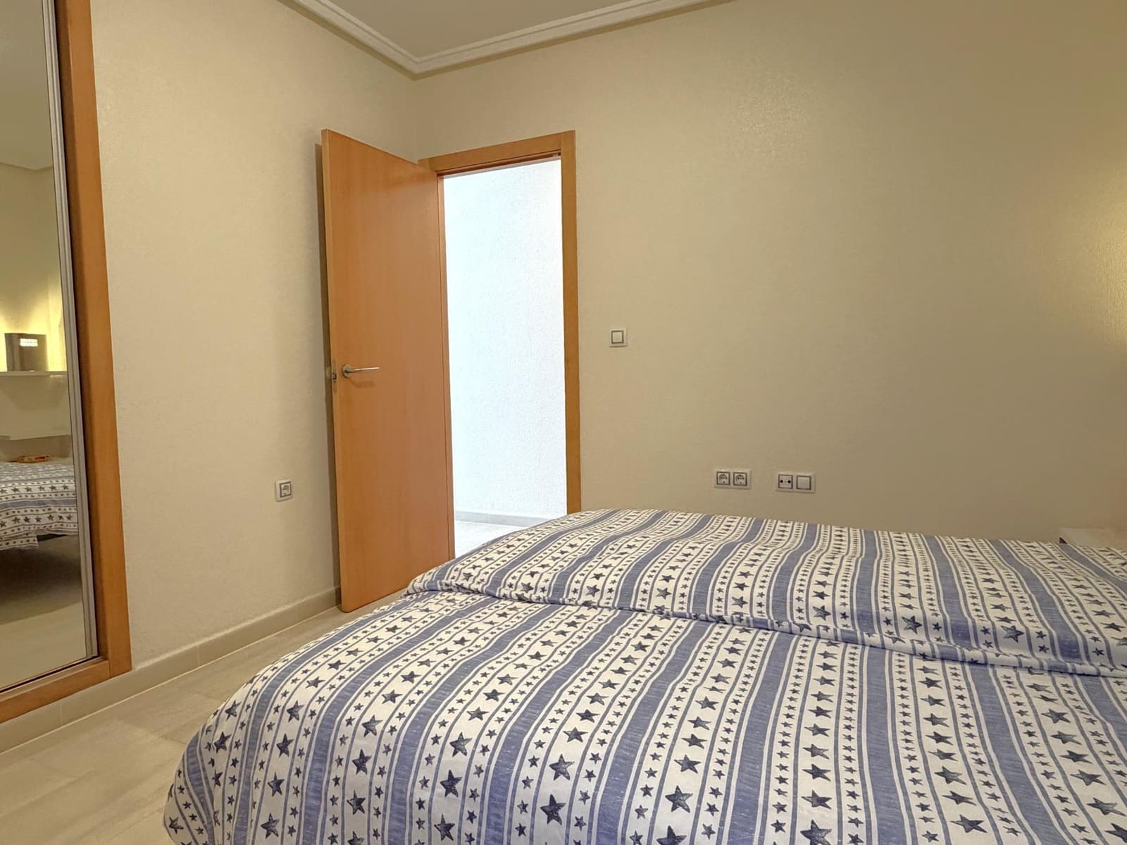 2 quarto Apartamento para venda em Torrevieja - 124 000 € (Ref: 9930862)