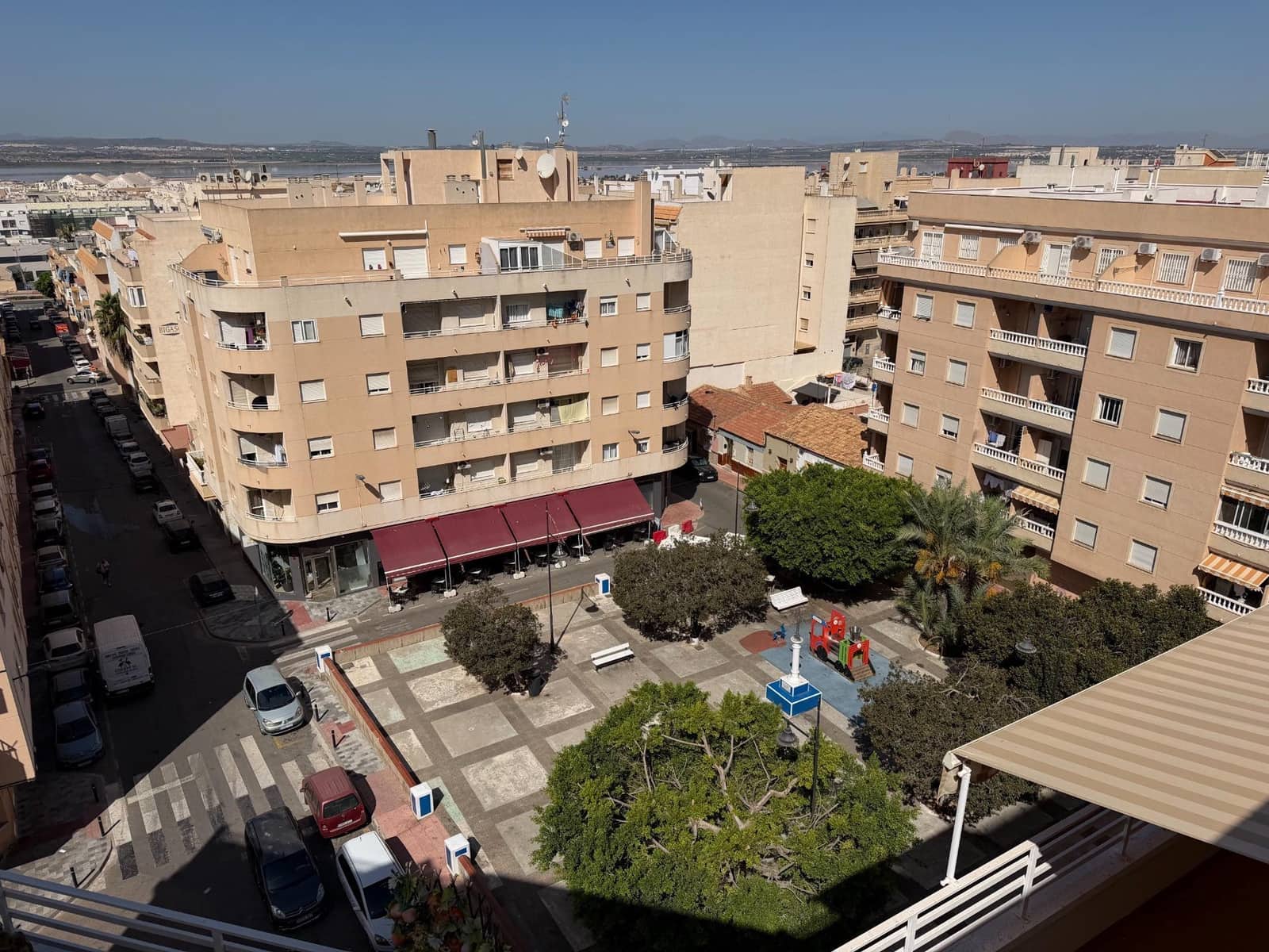 2 quarto Apartamento para venda em Torrevieja - 124 000 € (Ref: 9930862)