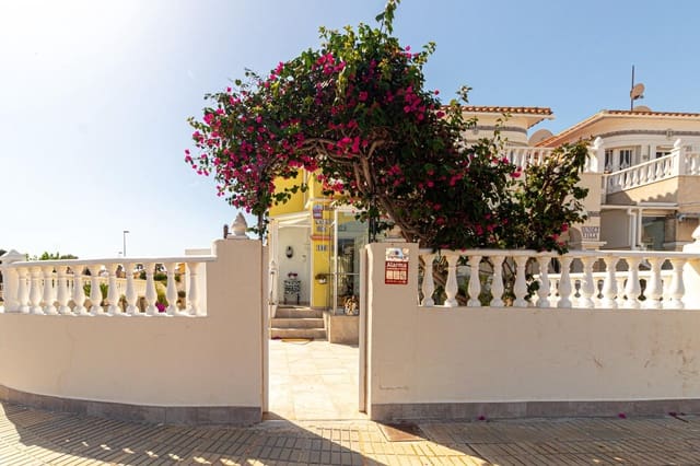 2 soverom Hus til salgs i Orihuela Costa, Orihuela med svømmebasseng - € 229 000 (Ref: 9930870)